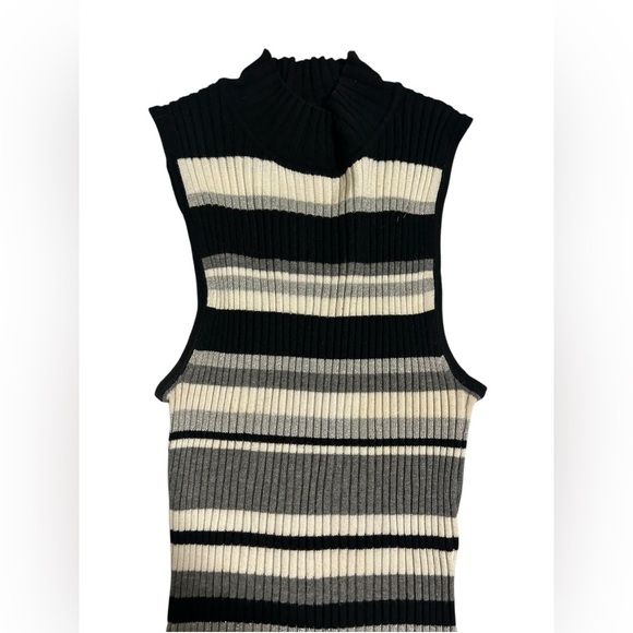Y2K Ribbed Knit Striped Sleeveless Mock Neck Top – Hooked Up by I.O.T., Size M - Picture 7 of 9